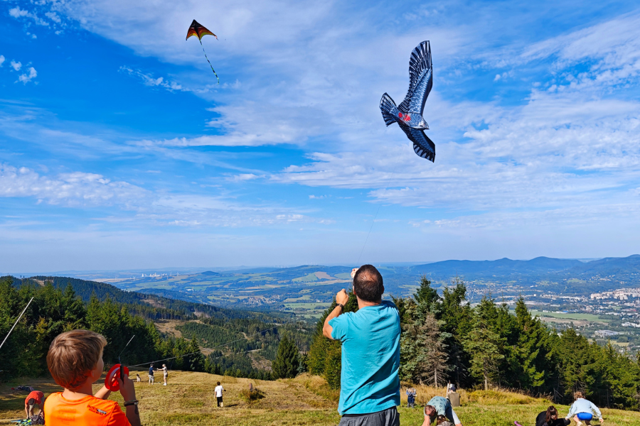Kite flying festival and kids' MTB cup 